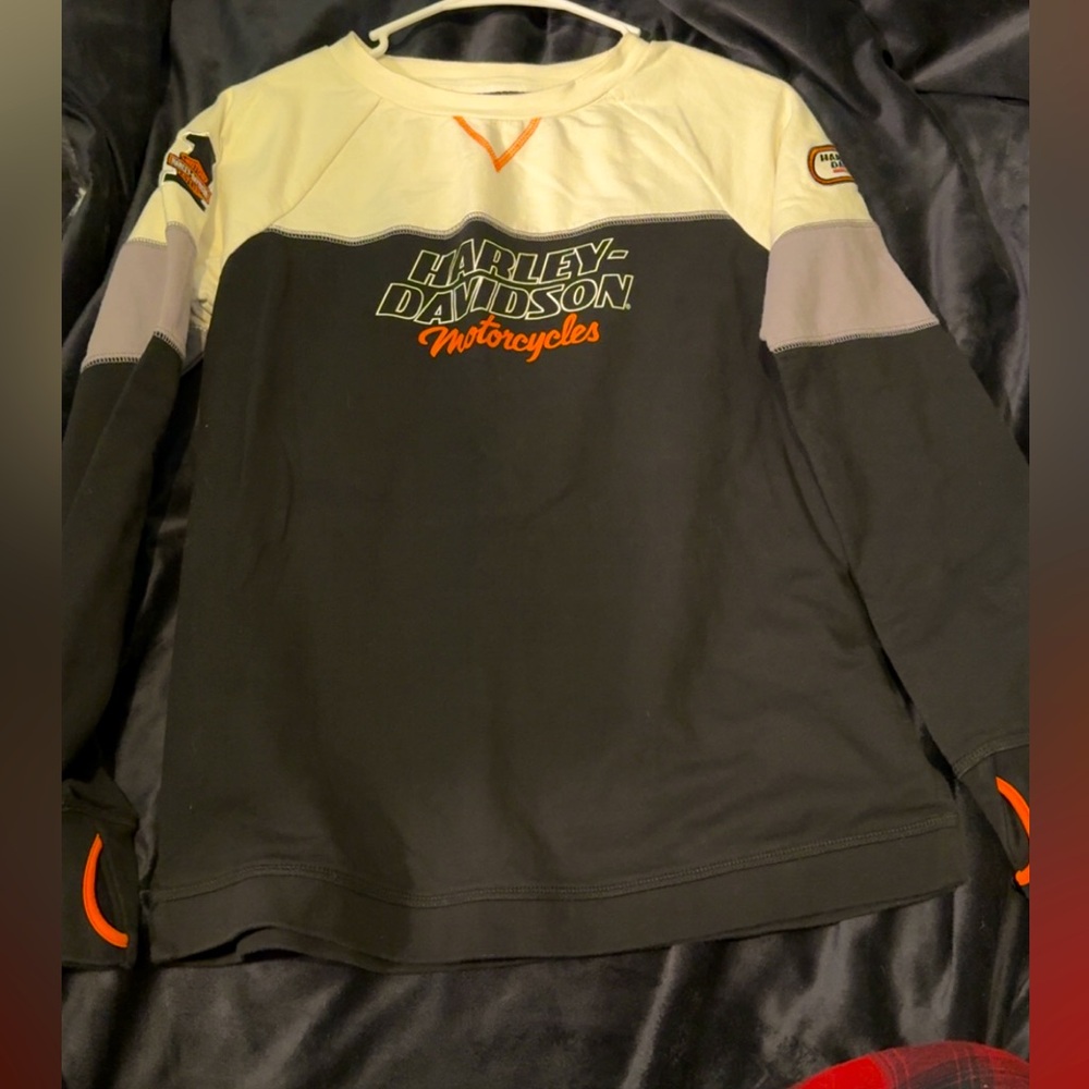 Brand new Women’s Harley Davidson long sleave